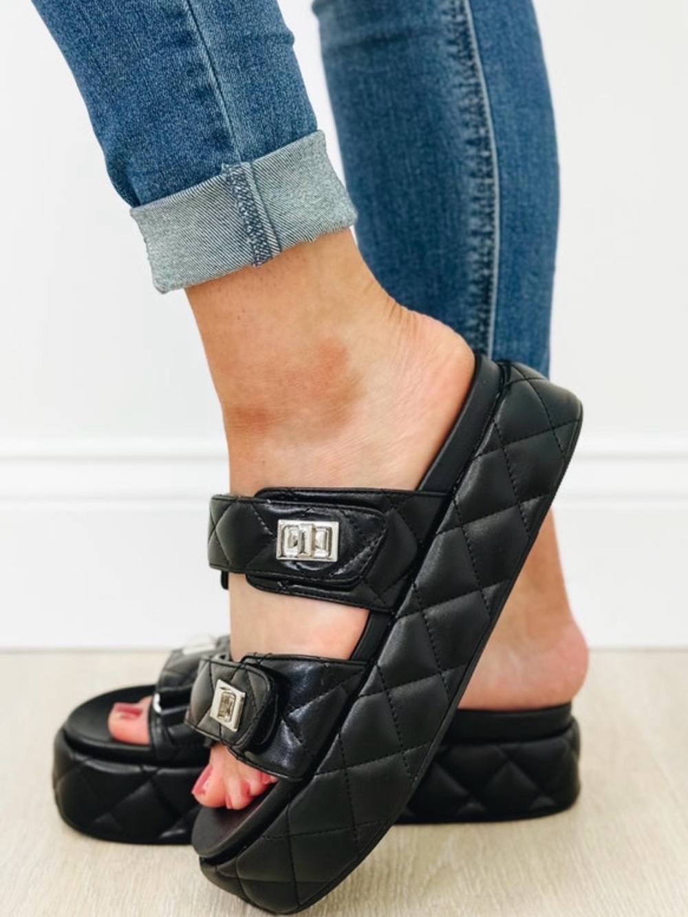 New with tags and box. Vintage Havana Platform Sandals - Gold 8.5